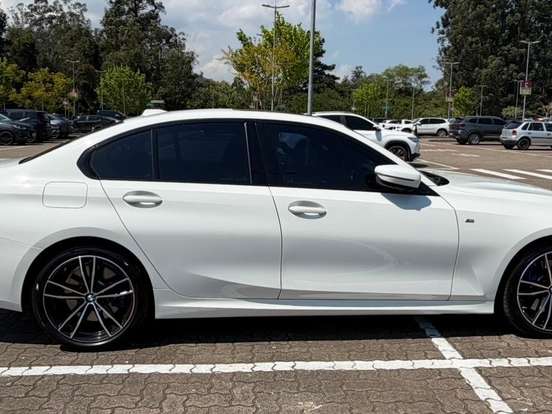 BMW-320i-2.0 16V TURBO FLEX M SPORT AUTOMÁTICO BMW-320i-2024