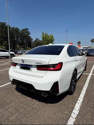 BMW-320i-2024