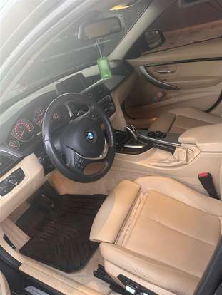 BMW-320i-2017