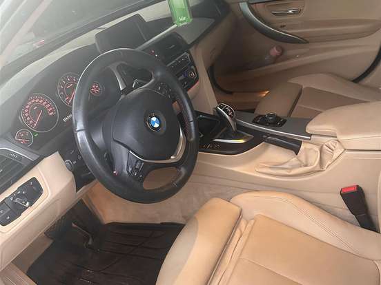 BMW-320i-2.0 SPORT GP 16V TURBO ACTIVE FLEX 4P AUTOMÁTICO BMW-320i-2017