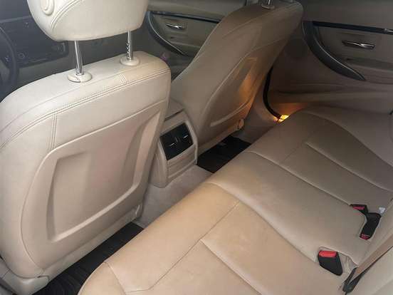 BMW-320i-2.0 SPORT GP 16V TURBO ACTIVE FLEX 4P AUTOMÁTICO BMW-320i-2017