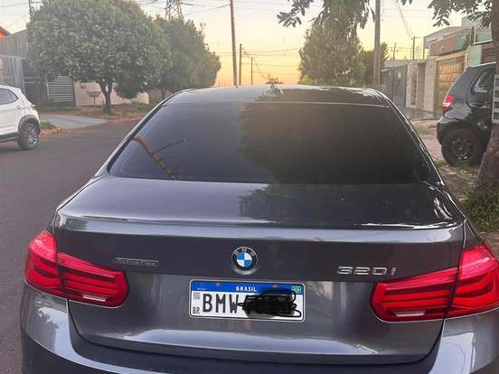 BMW-320i-2.0 SPORT GP 16V TURBO ACTIVE FLEX 4P AUTOMÁTICO BMW-320i-2017