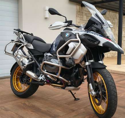 BMW-R 1250 GS ADVENTURE-2024