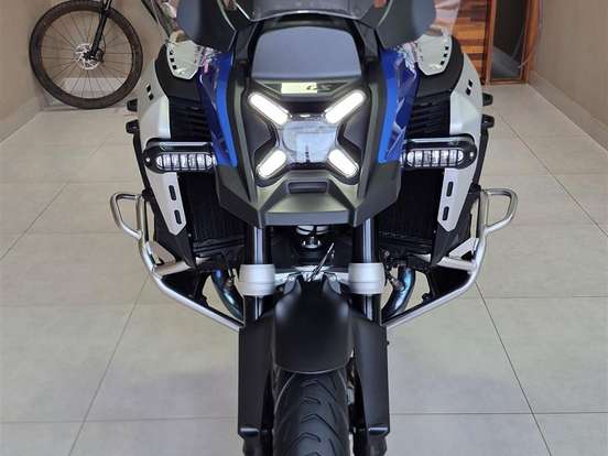 BMW-R 1300 GS ADVENTURE TROPHY BMW-R 1300 GS ADVENTURE TROPHY-2025