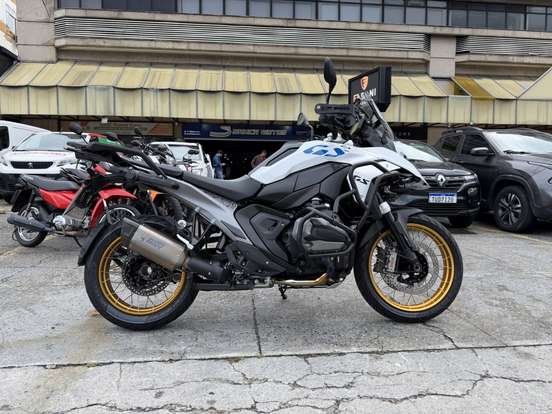 BMW-R 1300 GS PLUS BMW-R 1300 GS PLUS-2024