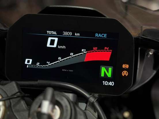 BMW-S 1000 RR-2022