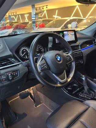 BMW X1 2.0 16V TURBO ACTIVEFLEX SDRIVE20I X-LINE 4P AUTOMÁTICO