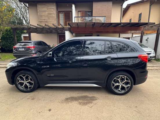 BMW-X1-2017