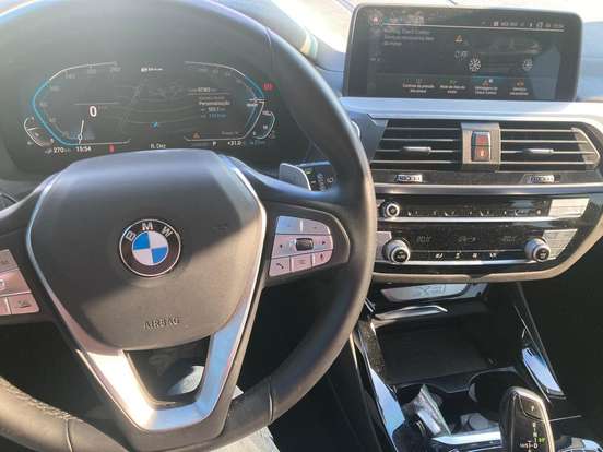 BMW-X3-2021