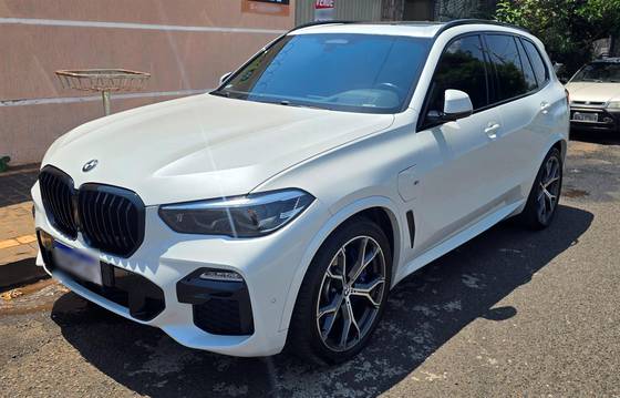 BMW X5 3.0 I6 TURBO HÍBRIDO XDRIVE45E M SPORT AUTOMÁTICO