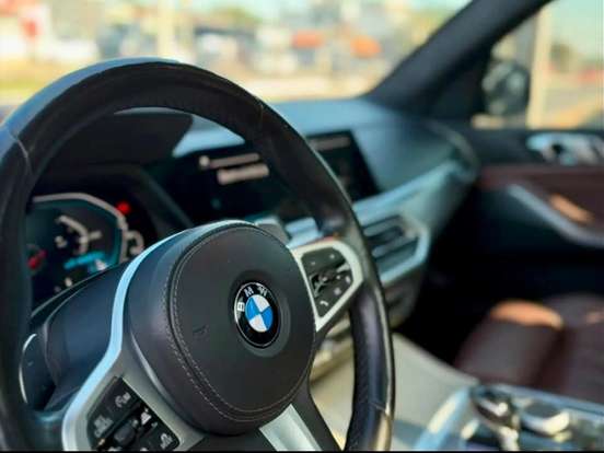 BMW-X5-3.0 I6 TURBO HÍBRIDO XDRIVE45E M SPORT AUTOMÁTICO BMW-X5-2021