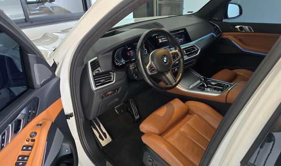 BMW-X5-2020