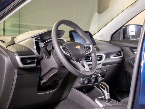 CHEVROLET-TRACKER-2022