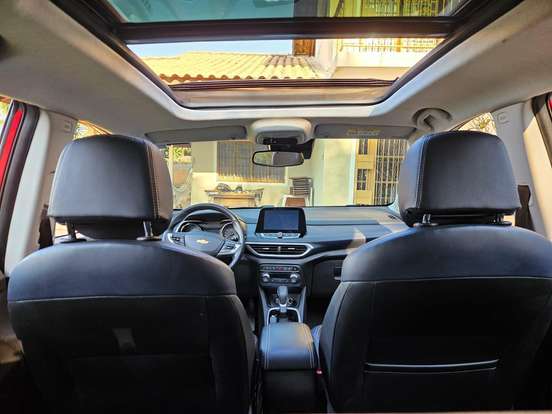 CHEVROLET-TRACKER-2021