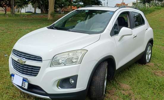 CHEVROLET-TRACKER-2014