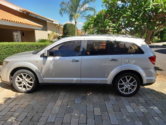 DODGE JOURNEY 3.6 RT V6 GASOLINA 4P AUTOMÁTICO