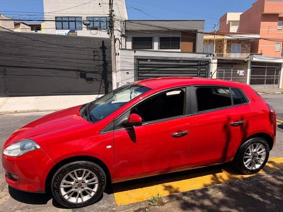 FIAT BRAVO 1.8 ESSENCE 16V FLEX 4P AUTOMATIZADO