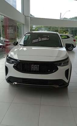 FIAT-FASTBACK-2022