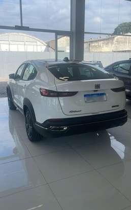 FIAT-FASTBACK-2022