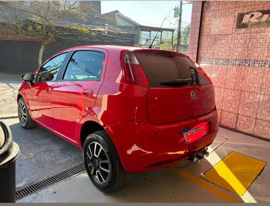 FIAT-PUNTO-2009