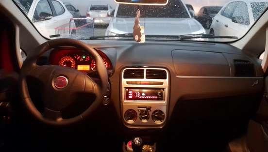 FIAT-PUNTO-2009