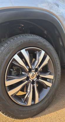 FIAT-TORO-2023