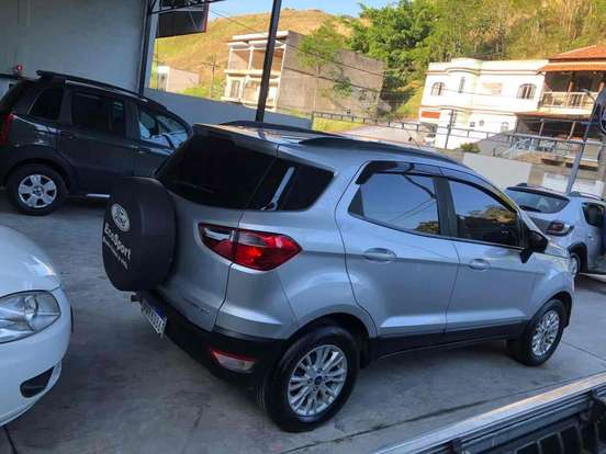 FORD-ECOSPORT-2015