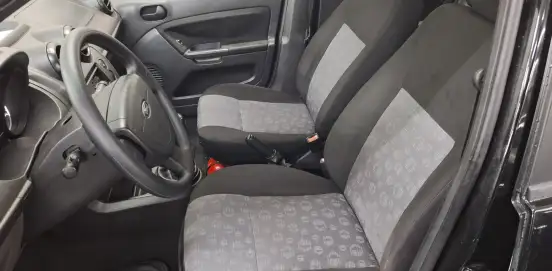 FORD-FIESTA-2012