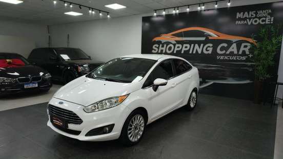 FORD-FIESTA-2014