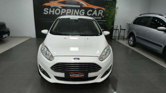 FORD-FIESTA-2014