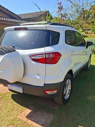 FORD-ECOSPORT-2015