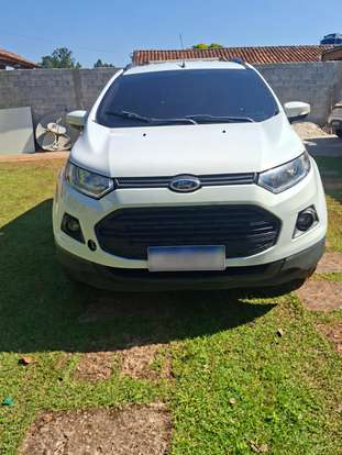FORD-ECOSPORT-2015