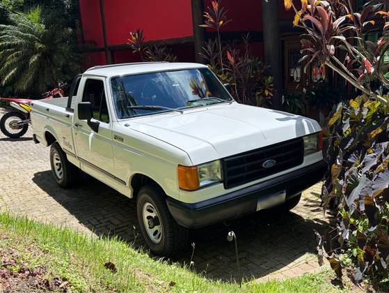 Ford F-1000 3.9 Super Série 4X4 CS 8V Turbo Diesel 2P Manual