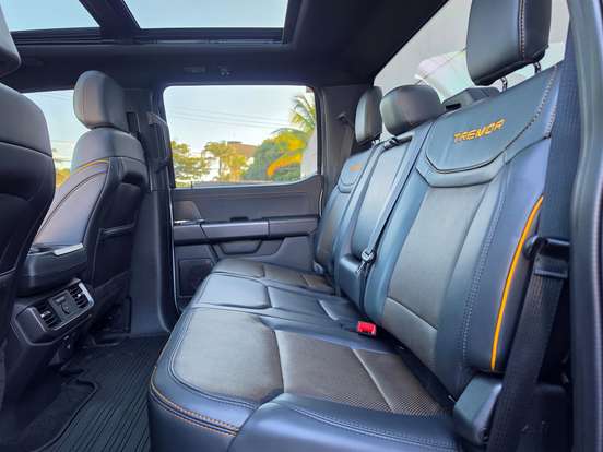 FORD-F-150-2025