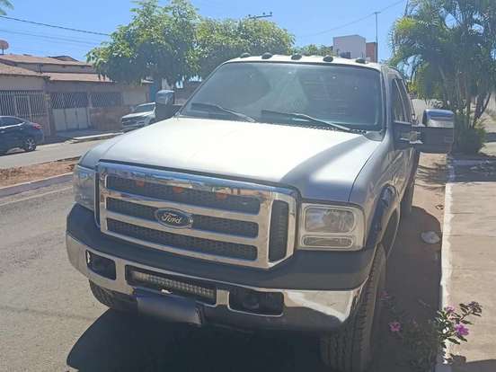 FORD-F-250-3.9 XLT MAX POWER 4X4 CD DIESEL 4P MANUAL FORD-F-250-2009