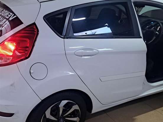 FORD-FIESTA-1.6 TI-VCT FLEX SE MANUAL FORD-FIESTA-2018