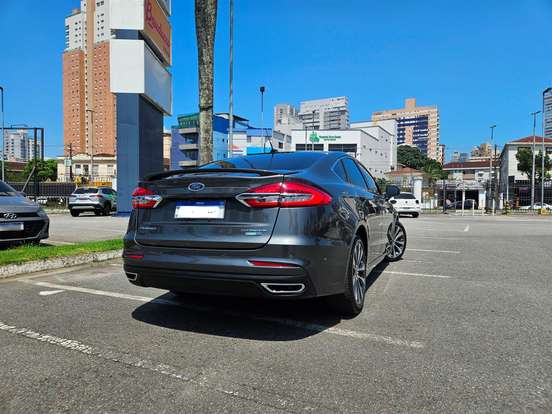 FORD-FUSION-2018
