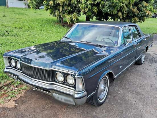 FORD-GALAXIE-1980