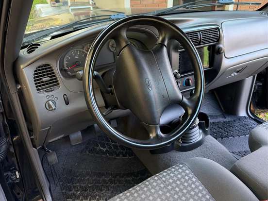 FORD-RANGER-2.3 XLS 4X2 CS 16V GASOLINA 2P MANUAL FORD-RANGER-2006