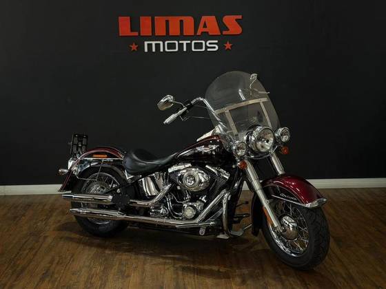 HARLEY-DAVIDSON SOFTAIL DELUXE 