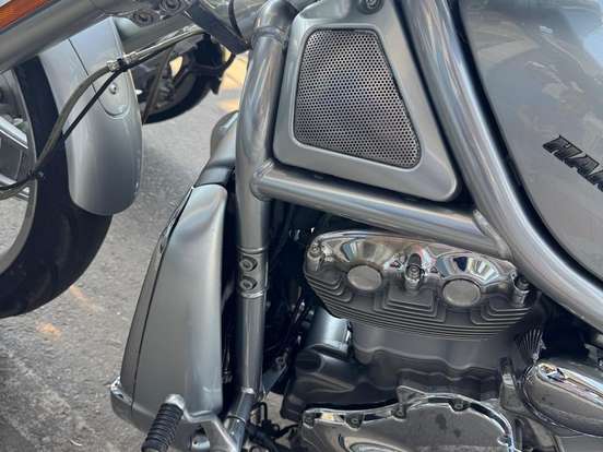 HARLEY-DAVIDSON-V-ROD 10TH ANNIVERSARY EDITION HARLEY-DAVIDSON-V-ROD 10TH ANNIVERSARY EDITION-2012
