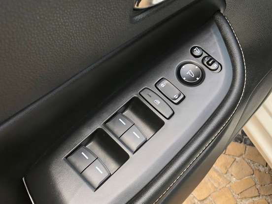 HONDA-CITY-1.5 i-VTEC FLEX HATCH EXL CVT HONDA-CITY-2023