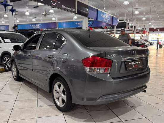 HONDA-CITY-1.5 LX 16V FLEX 4P AUTOMÁTICO HONDA-CITY-2010