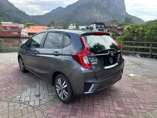 HONDA-FIT-2017