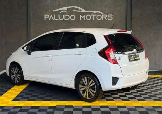 HONDA-FIT-2016