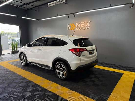 HONDA-HR-V-1.8 16V FLEX EXL 4P AUTOMÁTICO HONDA-HR-V-2015
