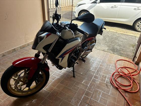 HONDA CB 650 F 