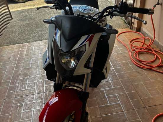 HONDA-CB 650 F HONDA-CB 650 F-2015