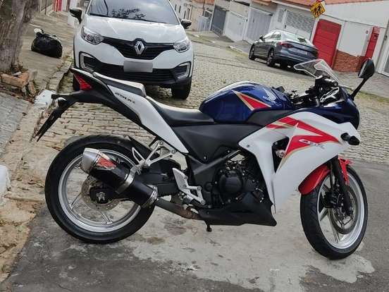 HONDA-CBR 250R HONDA-CBR 250R-2012