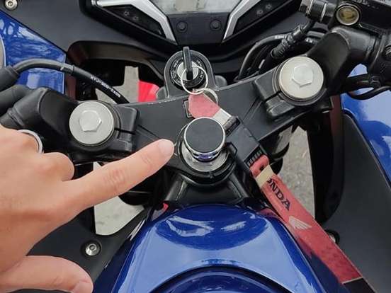 HONDA-CBR 250R HONDA-CBR 250R-2012